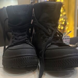 Black Levi Comfort Tech Boots
